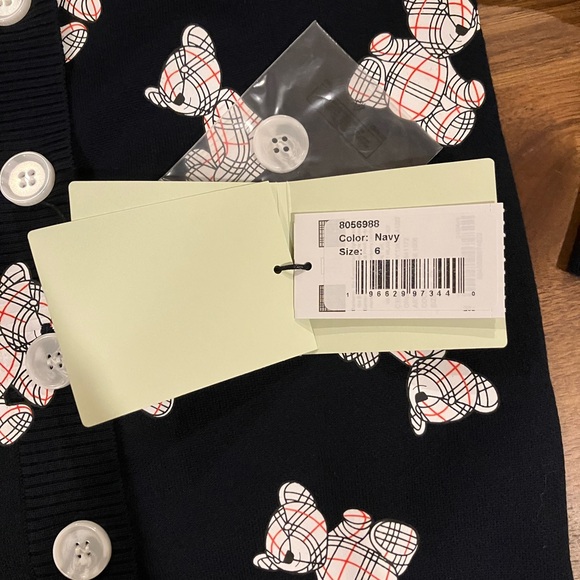 NWT-Burberry Wool Blend Cardigan 6Y (Posh Party Sale!) - Picture 5 of 10